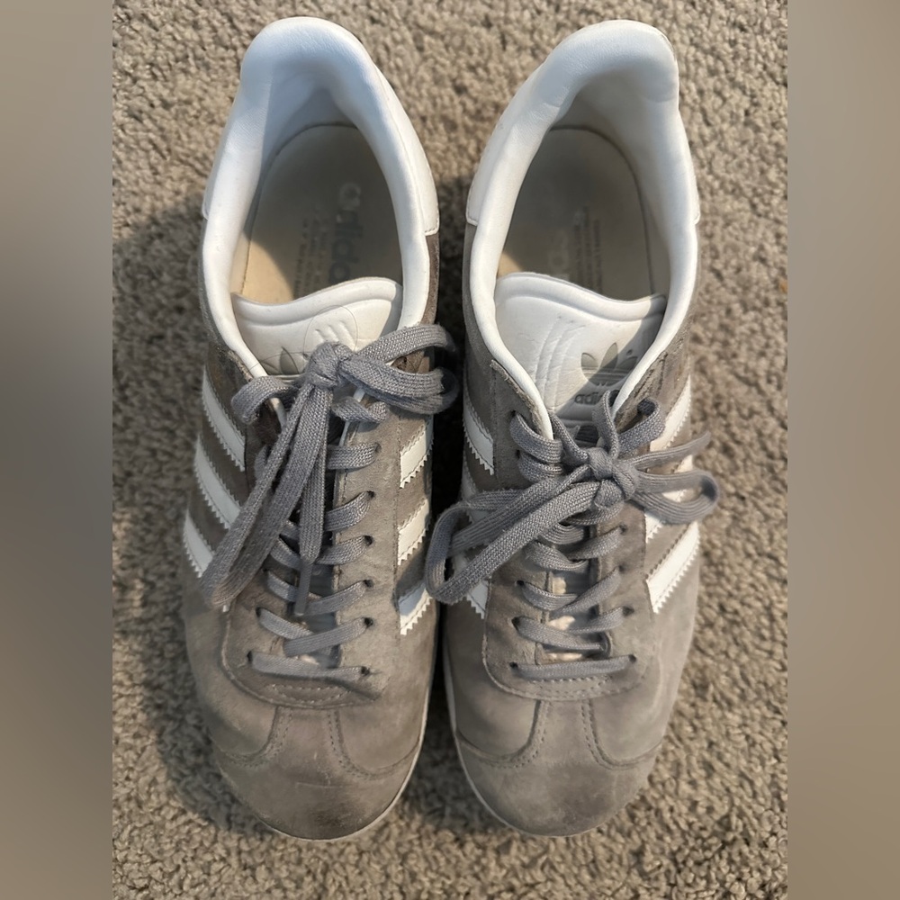Adidas Gray Gazelle tennis shoes